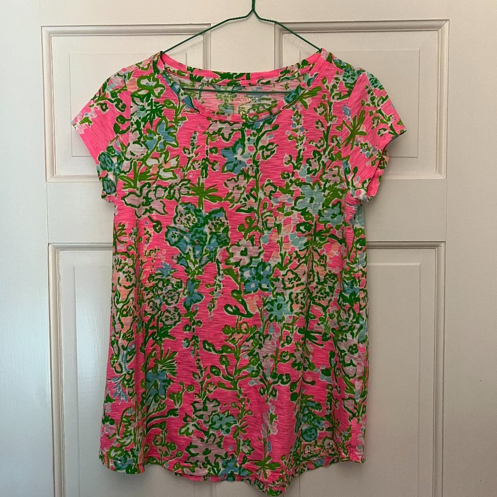 Vibrant pink Lilly Pulitzer cotton top Size Small